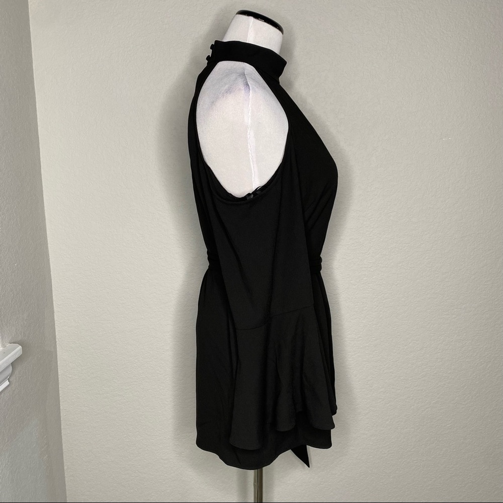Antonio Melani Asher Long Sleeve Cold Shoulder Blouse Size Medium - Picture 4 of 7